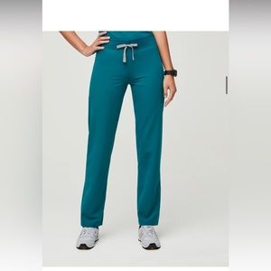 Figs Livingston basic scrub pants- worn once